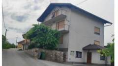 Kuća u Cazinu Kuća u Cazinu